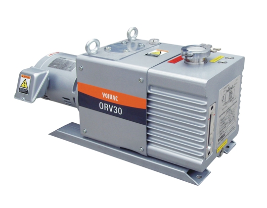 双级直联油旋片式真空泵